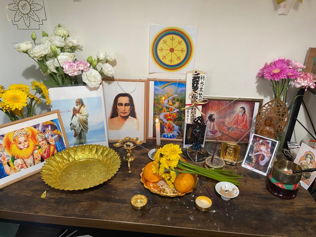 プージャの祭壇